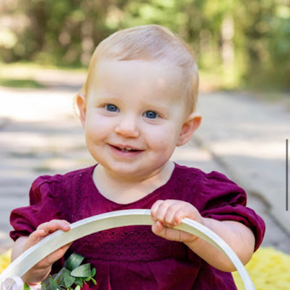 Meet your Posher, Annamae - Picture 1 of 1